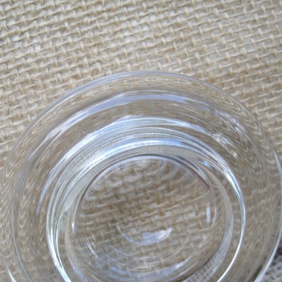 Vintage Round Glass Dome Magnifier - Picture 12 of 12